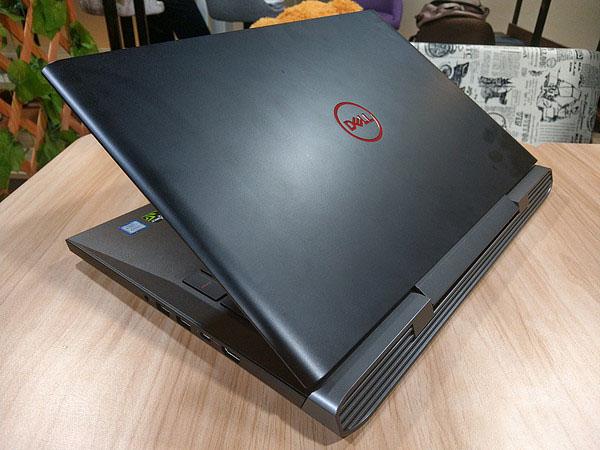 DELL 戴尔 Inspiron 15 7577游戏本 评测体验!