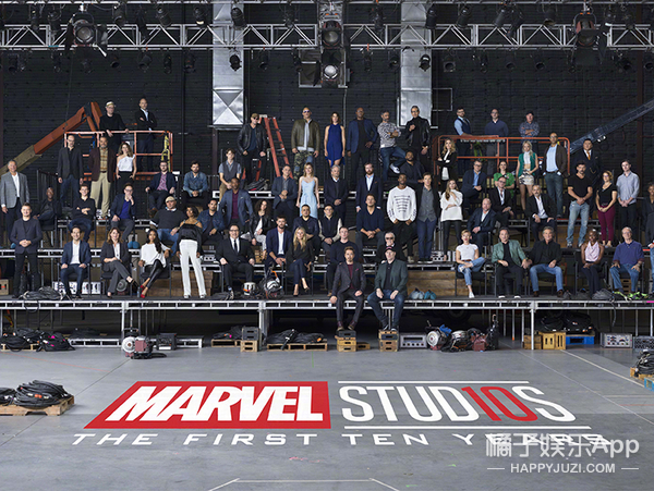 漫威十周年合照图解!斯坦李和漫威老板为何把