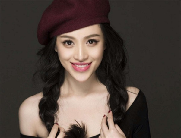刘翔与葛天离婚真相：孕期出轨前男友导致流产！网友：难怪离婚！