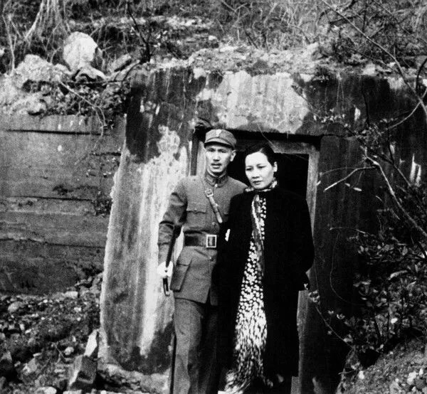 国民政府迁都重庆始末