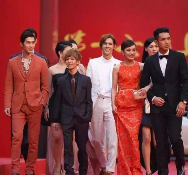 陈伟霆“真实身高”只有1米5? 细扒胡歌、霍建华、张继科身高之谜