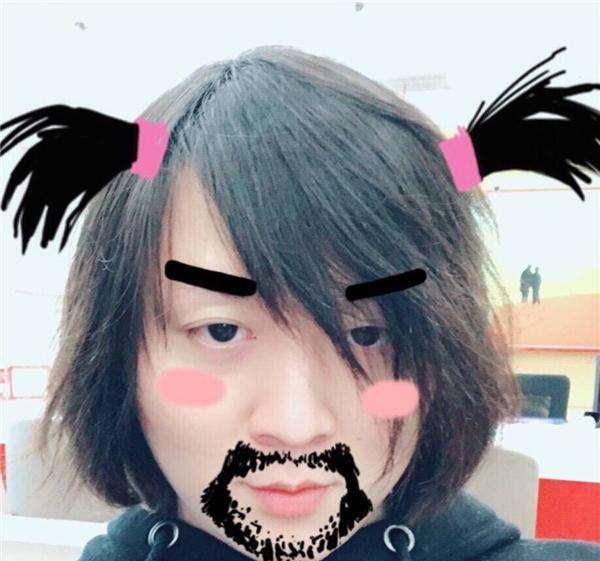 斗鱼一姐原来是她 陈一发、冯提莫、阿冷都输