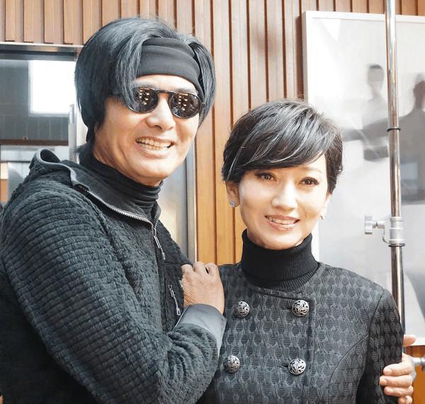 63岁周润发专程去探班赵雅芝,网友;满满的回忆