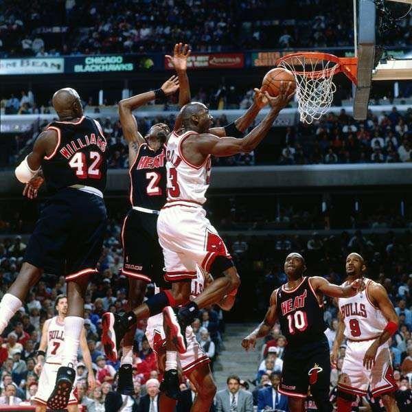 乔丹体测数据有多恐怖?科比再牛也被碾压