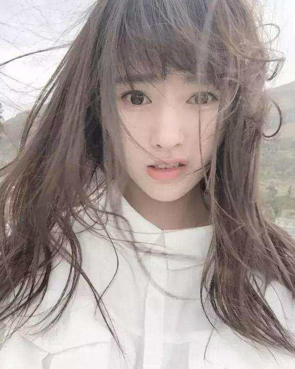 韩国综艺里被捧上天的四个中国明星,红过章子