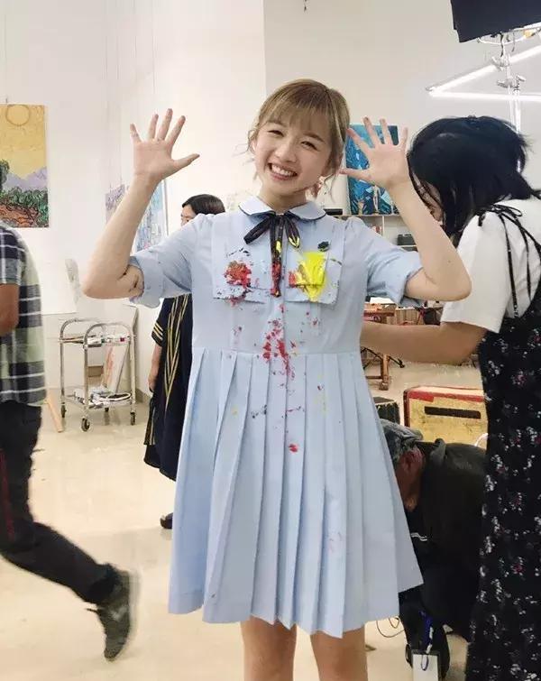 全国高校女神30强十月排行榜出炉，关晓彤颜值大众水平？！