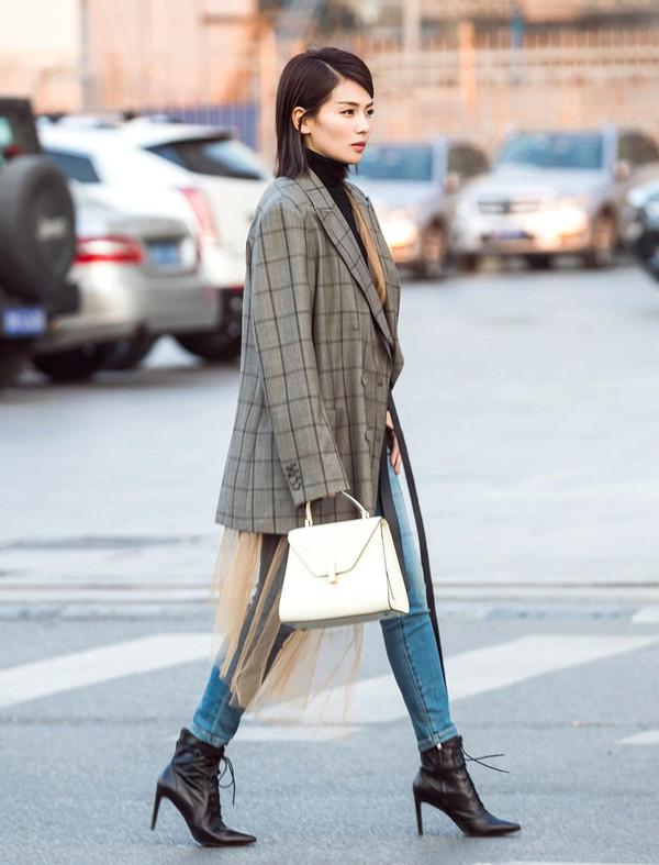 2018年开春最in穿搭CP--休闲西装+牛仔裤!明星