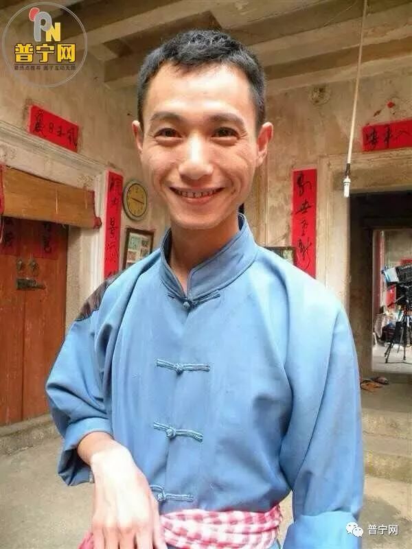 潮汕著名演员许曼潮汕著名演员黄少虹潮汕青年演员蔡奕奇潮汕著名潮曲