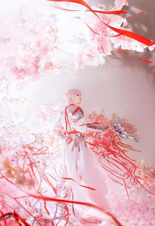 王者荣耀武陵仙君cos桃花十里一眼回眸