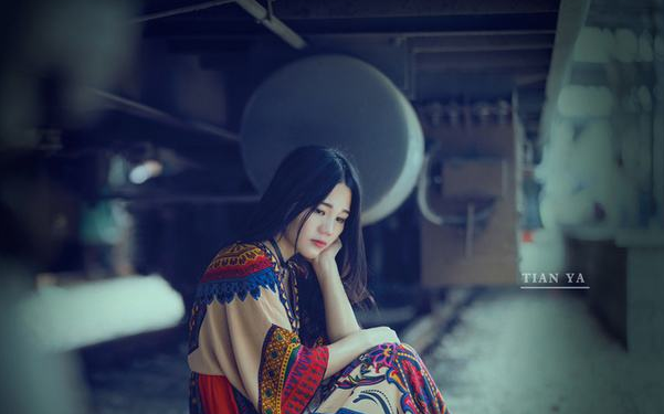 什么样子的女人是妩媚