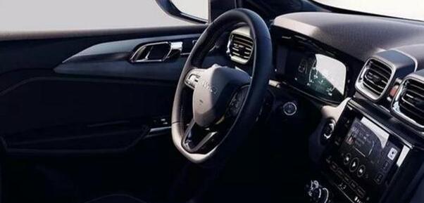 吉利领克01还在热潮 领克03来了采用沃尔沃发动机 超越本田思域