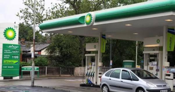 中、美、日、韩每天石油消耗量对比:未来中国