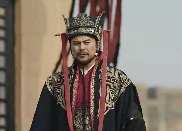 曹操为后代留下一员悍将,四朝元老,如果不死,司马懿篡权难成