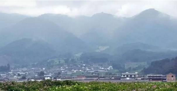 距丽江50公里,大理与丽江之间这座低调