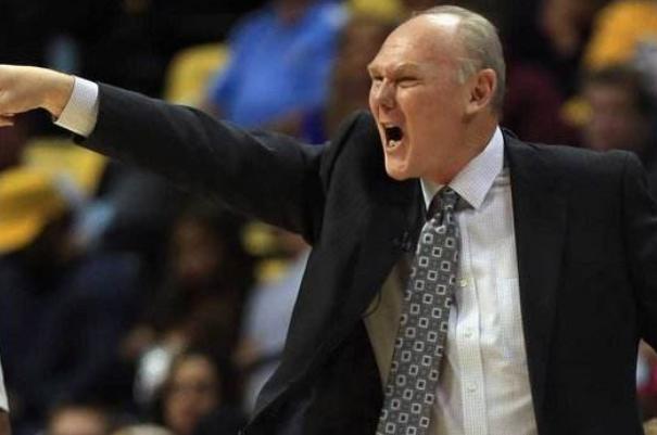 03年为了得到詹姆斯,NBA有多疯狂?猛龙蓄意摆