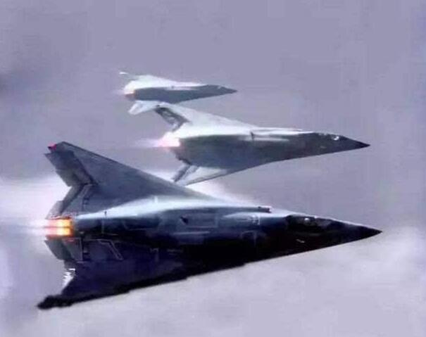 中国六代战机提前曝光, 名字曝光之后, 网友