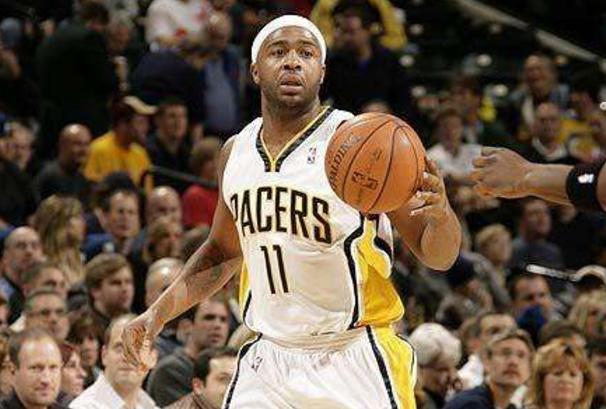 NBA打街球出身的6大球星,库里偶像上榜,一人