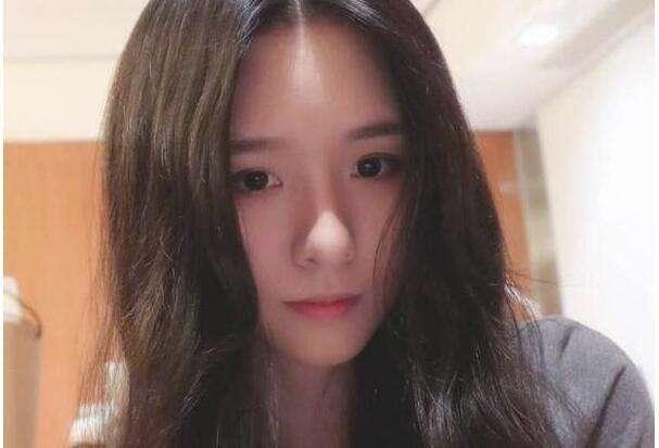 斗鱼嘉年华冯提莫陈一发不再是压轴?可能是饱