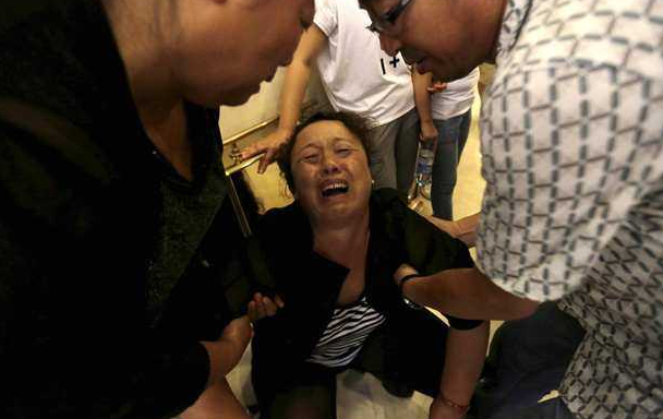 Ů��̱���Դ�18�꣬ȴ���⻳�У���֪�����ĸ�׳��ױ�����