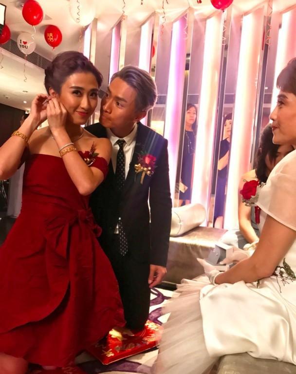 香港二线歌手陈柏宇娶老婆,摆酒席花120万,度蜜月密密造!