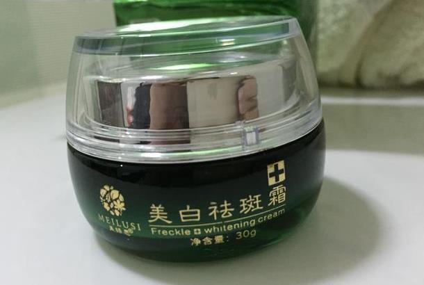 药店医用国货祛斑霜突然就火了?出口日本30年