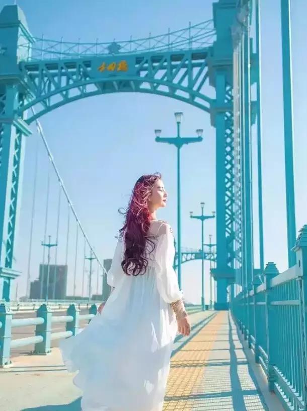 这可能是武汉秋天最美最适合拍照的地方,我去