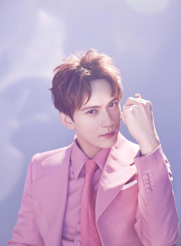 季如风衣服_季如风(2)