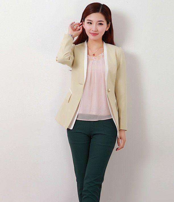 修身性感紧身裤穿出妙曼迷人,显妹子高挑迷人气质