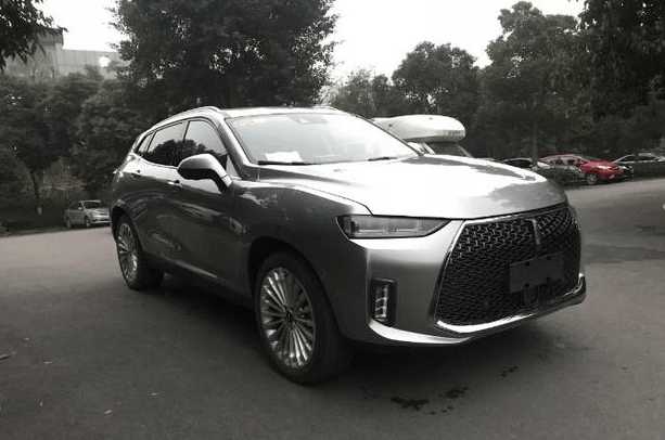 首批长城wey p8抵达4s店,油耗低至2.3l, 16万起果断放弃唐二代