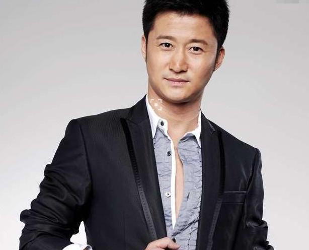 娱乐圈里身价超过10亿的明星,吴京垫底,他已高