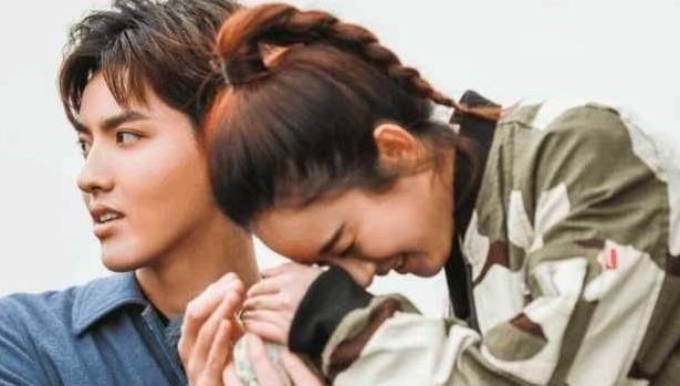 吴亦凡出了名的绅士手,到了赵丽颖这就没了?恋情坐实?