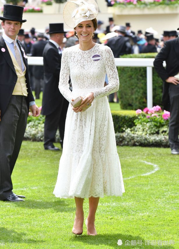 英国凯特王妃时尚进化的十五年:从青涩到成熟,36岁仍优雅美丽