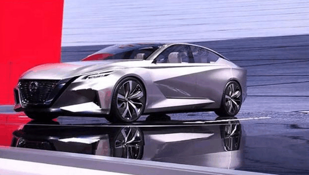 2018款全新天籁上市时间定了! 2.9米轴距吊打