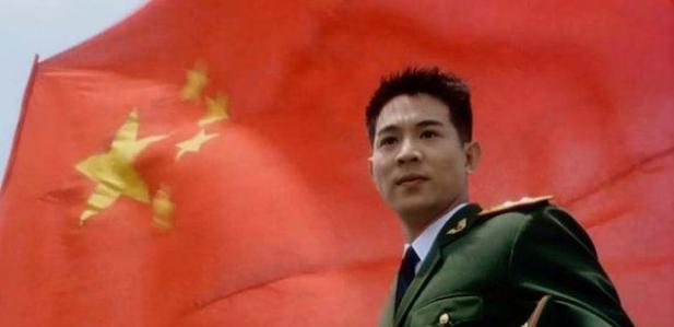 李连杰有两个干儿子：一个功夫一流无人问，一个新晋导演成大腕
