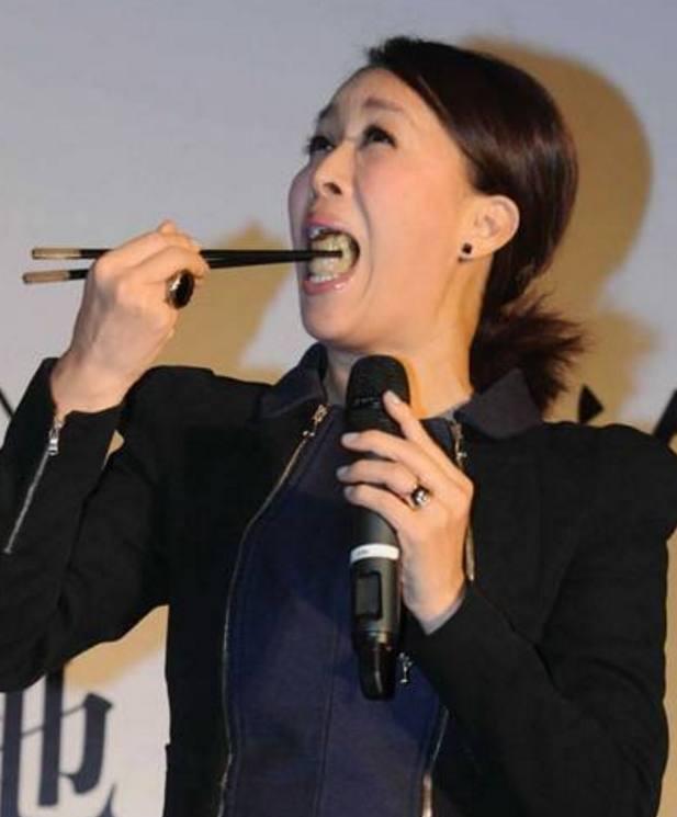 盘点跑男最膈应人的女星,那英已经够恶心了,