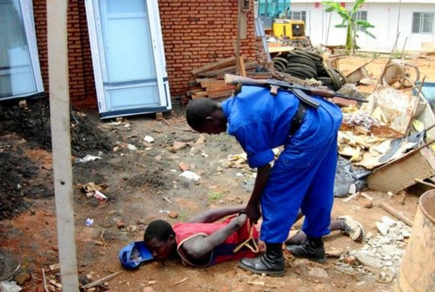 非洲小混混知道中国人有钱,专找中国工厂偷东