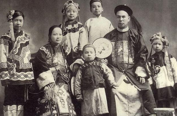 如果清朝没有灭亡会变成这样!你猜的到结局吗