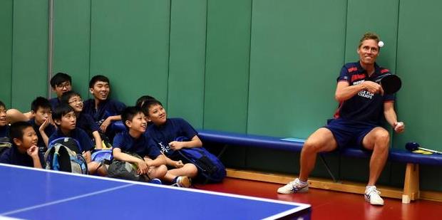 快速入门!想成为高手的乒乓球爱好者基本功练