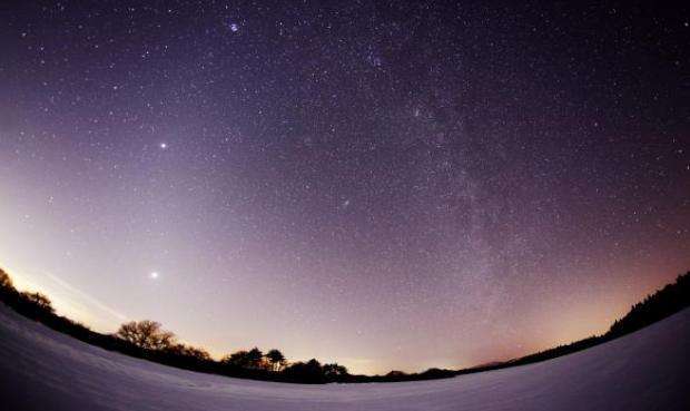 是什么能量可以驱使银河系在不停的转动? 是什么能量可以驱使银河系在不停的转动?