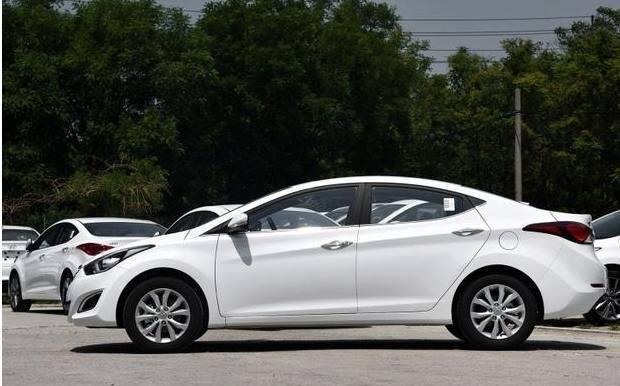 配置较全的高性价比车，只需10万左右，省油耐用，工薪家庭首选