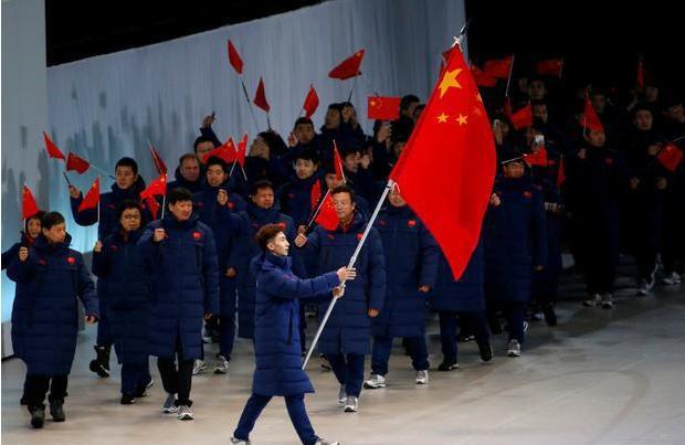 武大靖担任闭幕式旗手实至名归!三原因决定这个殊荣非他莫属