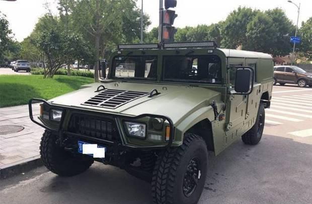 心目中越野代表着什么？煤老板卖陆巡买它，路虎见了也是歇菜！