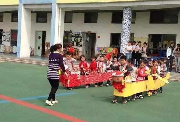 2018年幼儿园 10个元旦必选亲子活动游戏!