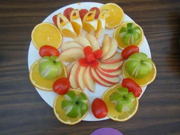 学会这些水果拼盘的切法摆法,招待亲朋或表白