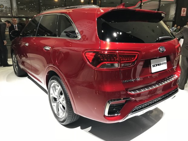 2017洛杉矶车展:起亚美版新款索兰托