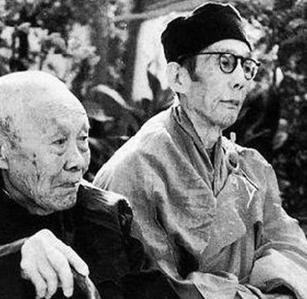 伺候娘娘很辛苦,清末太监到晚上鞋子里就要放