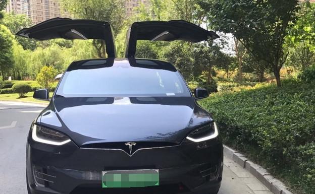 特斯拉suv车