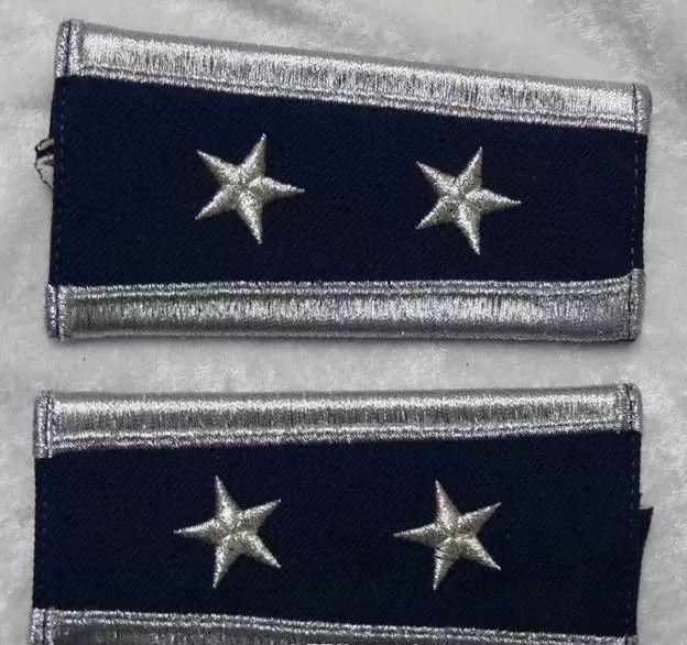 远看似海军美国空军历史上设计最诡异的常服