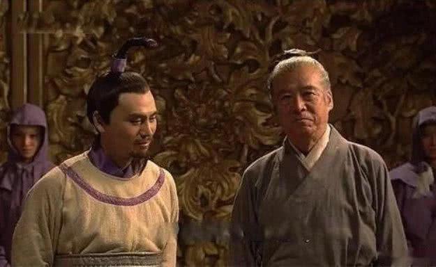 此人掐指推演了2千年历史, 袁天罡急忙打断说