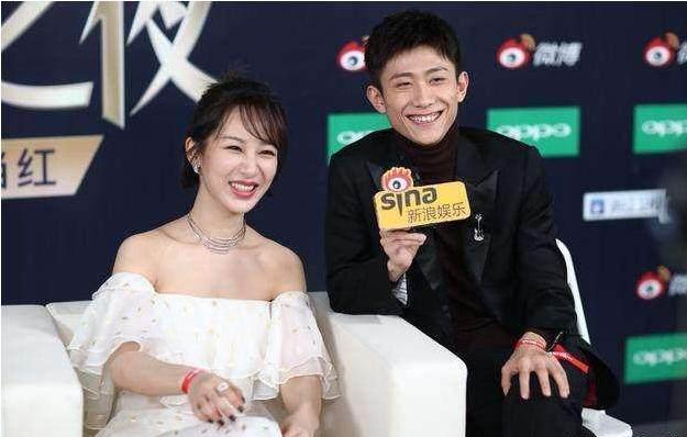 张一山给杨紫提裙暖心全场, 秦俊杰想打人, 而最